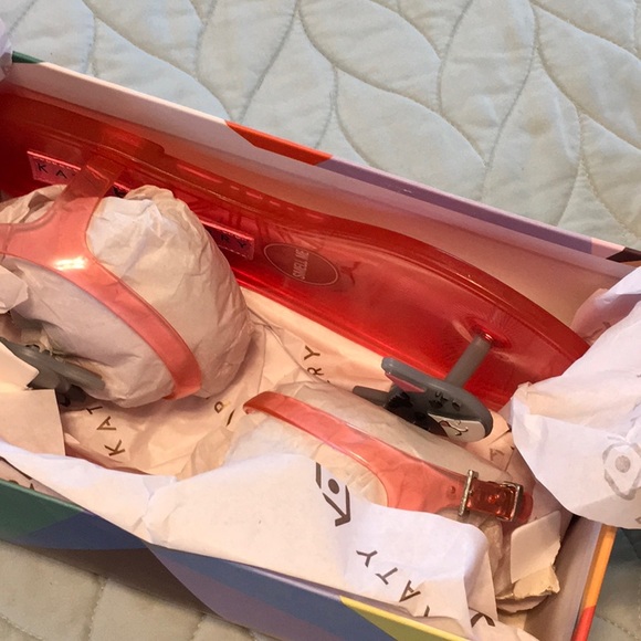 Katy perry sandals - Picture 2 of 3